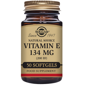 A glass bottle of Solgar Vitamin E 134 mg (200 IU) softgels with a gold lid